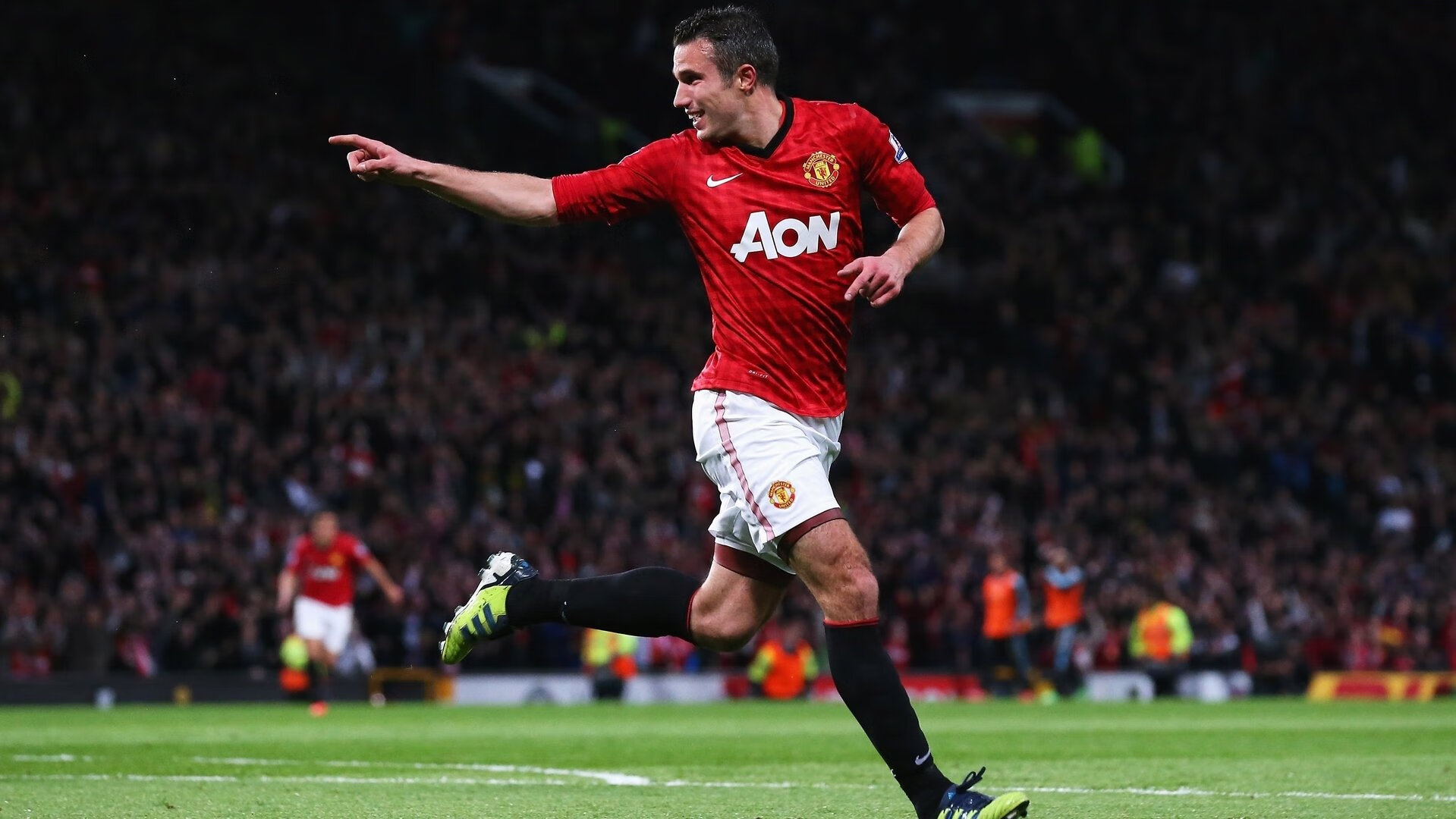 夺冠庆典难准备！不同步开球导致夺冠也无法主场庆祝，不散场等？